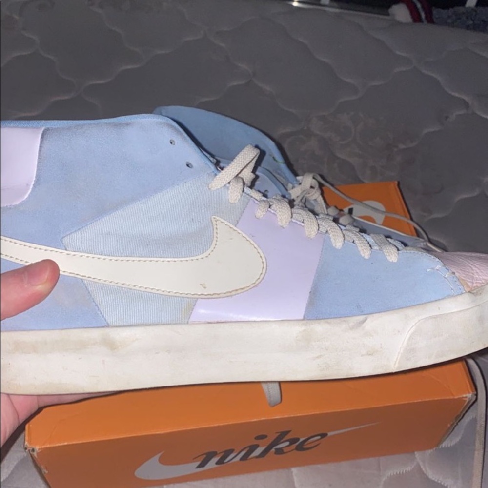 Nike blazer royal easter